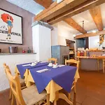 Valdotain Hotel