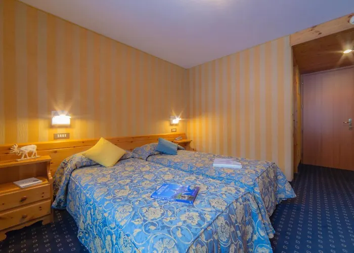 Valdotain فندق بيريوِل تْشيرفينيا